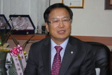 [초대석]이금주 세무사 중부지방회 회원 위해 더 큰 봉사 하고 싶다