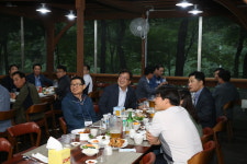 더존 WEHAGO T 강촌캠프 폭발적 인기...신청받자마자 마감