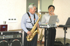 몸소 실천하는 사랑 이만동 행복한세상, 복지재단 이사장