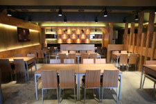 황금 족발, 젊은 감각과 만나다 토시래