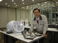 “생체친화 임플란트 양산 시설 갖추다”