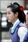 송연 한지민의 눈부신 옆모습[포토엔]