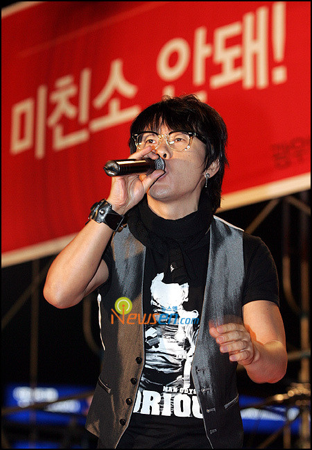 이승환, 윤석열 대통령 퇴진 촛불집회 무대 오르나? 음악가의 사회 참여 확대