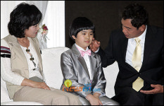 [포토엔]첫 연기도전 김동현,연기자 사이 인기만점