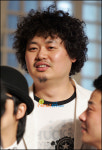 [포토엔]윤택, 머리가 작아졌어요