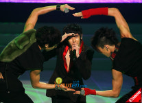 [포토엔]2AM-2PM, 사장님과 똑같죠?