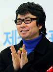 강원래 “클론 해체설? 전혀 사실무근이다”