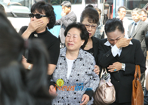 선우용여와 전원주, 일본 여행 중 고인 친구 여운계와의 추억 되새기며 눈물의 회상
