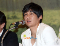 [포토엔]열혈 소방관 송창의, 가슴 따뜻한 영화에요~