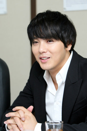 박용하 “돕는다는 것은 가슴 설레는 일”