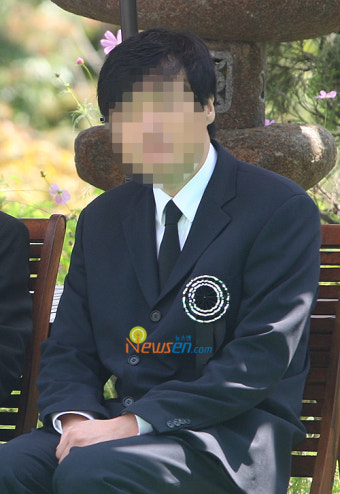 [포토엔]순애보 故 장진영 남편, 안타까운 마음