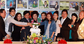 [포토엔]안방극장 점령한 솔약국집 아들들, 행복한 케잌 커팅~