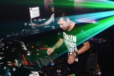 다이시댄스, 3집 발매 기념파티에 2천여 팬 ‘열광’