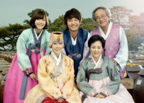 김정은-진구, 한복 새해인사 “경인년 복 많이 받으세요”