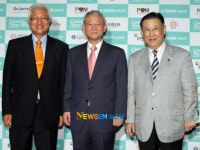 [포토엔]이상희 과천과학관 관장-이규태 일광그룹 회장-유재건 전 국회의원, 좋은일 함께해요~