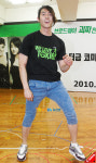 [포토엔]‘톡식히어로’ 라이언, 신나는 댄스타임~