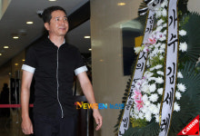 [포토엔]별세 ‘故 백남봉 빈소’향하는 최병서‘비통’