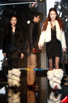 [포토엔]화려한 퍼(fur)와 고급스런 소재의 조화, 메트로시티 패션쇼