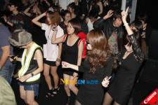 [포토엔]‘할로윈 겜블 나잇’ 파티 즐기는 사람들