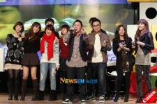 슈스케 톱11, 21일 첫 합동 팬사인회 개최 ‘앨범 구매고객 제한’