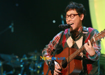 [포토엔]윤종신, 매력적인 보이스 여전하네~