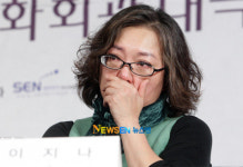 [포토엔]이지나 연출,故 이영훈 작곡가 생각에...