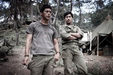 브라운관은 두남자 전쟁중..‘고지전’ 신하균 vs 고수 맞대결 계보 잇는다