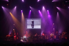 노리플라이 눈물의 마지막 콘서트, 한효주 깜짝등장