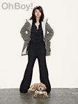 이효리 애견 순심이 다리사이 자리잡고 ‘효리처럼 도도하게’[포토엔]