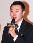 [포토엔]김석원 디자이너 ‘프런코4 많이 사랑해주세요’