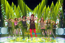 [포토엔]티아라와 함께 셔플댄스 ‘러비더비’