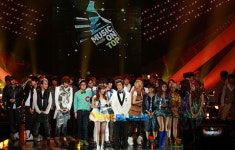 [포토엔]패기 넘치는 무대 ‘뮤직온탑’