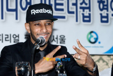 [포토엔]스위즈비츠 ‘앨리샤키스 남편은 장난꾸러기’