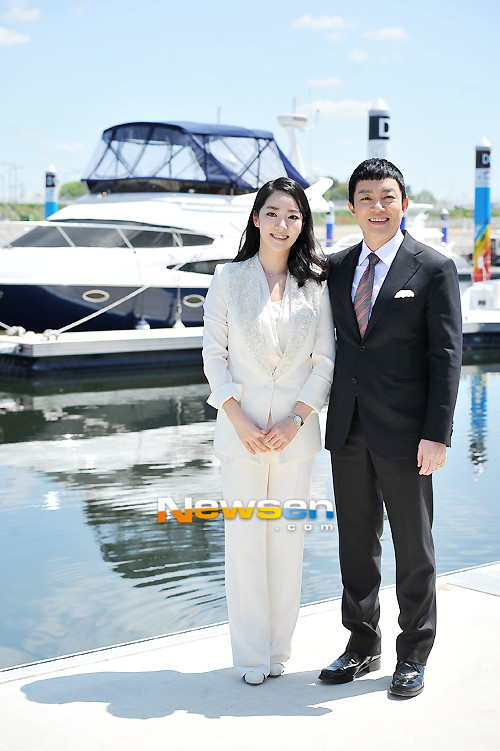 이윤진, 발리에서의 새로운 시작과 활약에 관심 집중!