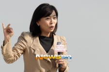 [포토엔]열강 하는 이종선 이미지 컨설턴트(원더우먼 페스티벌)