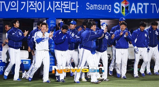 삼성 라이온즈, 9년 만에 한국시리즈 진출! KIA 타이거즈와 31년 만의 대결!