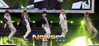 [포토엔]샤이니 ‘날렵한 댄스’