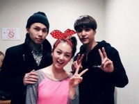 비투비 정일훈, 친누나 주-비스트 손동운 뮤지컬 관람