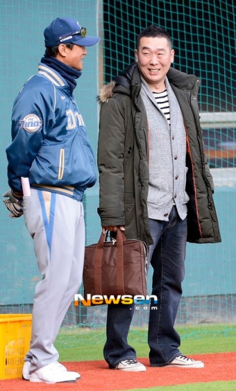 [포토엔]정수근 잠실 방문‘야구 선수 시절이 그리워’