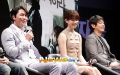 [포토엔]정우성 ‘두 천 만 배우의 힘을 얻어 500만 이라도...’