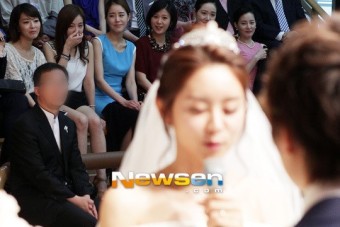 [포토엔]‘강미정 아나 결혼식’ 부러운 OBS 미녀 아나운서들