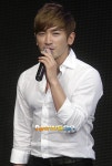 [포토엔]이민우 ‘울프엠 많이 사랑해주세요~’