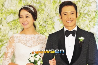 [포토엔]이민정 이병헌 결혼 ’행복 가득한 미소’