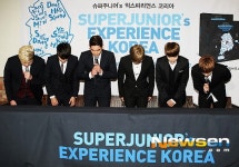 [포토엔]슈퍼주니어‘예의바른 90도 인사’