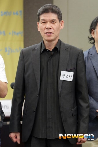 [포토엔]‘81년 대학가요제 대상’ 정오차, 대학가요제 그리워요~