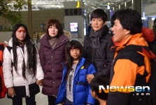 [포토엔]최수종, 하희라 ‘이별의 순간, 붉어진 눈시울’