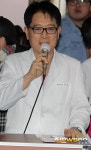 [포토엔]개회사 하는 김영진 신촌연세병원장