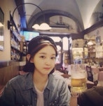 강민경 유럽여행중 낮술 인증샷 ‘한층 어려진 얼굴’