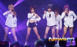 걸그룹 하의실종의 끝은 M.O.A 그녀들의 힙터치[포토엔스토리]