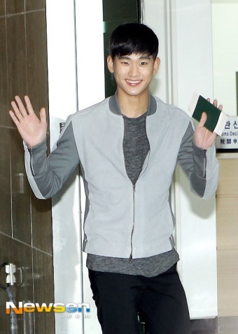김수현 신드롬, 팬미팅 티켓 값 30배 넘었다